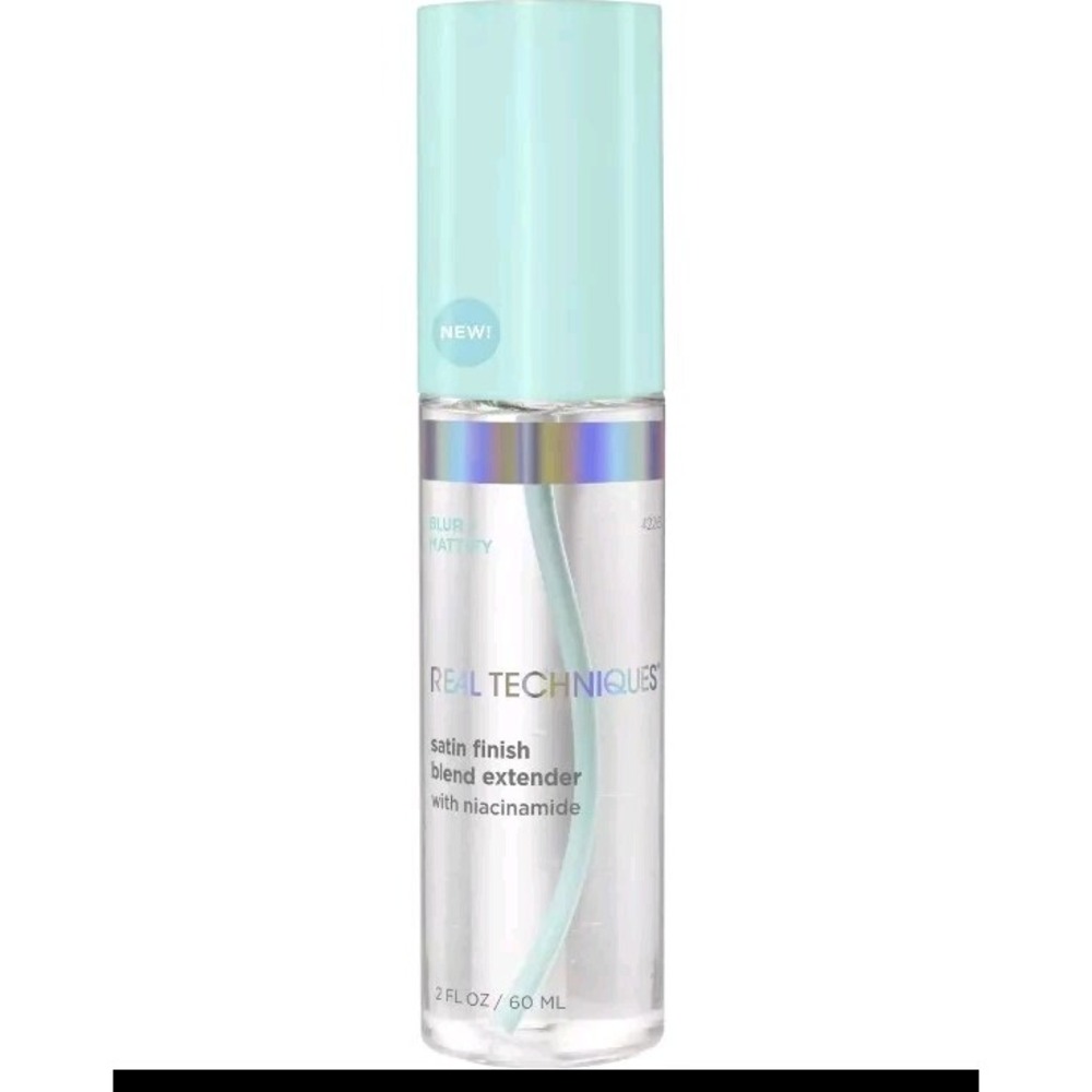Real Techniques Setting Spray Satin Finish Extender for Face MakeUp 2oz Blur+Mat